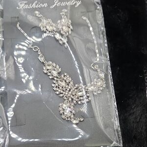 Elegant Silver Crystal Jewelry Set